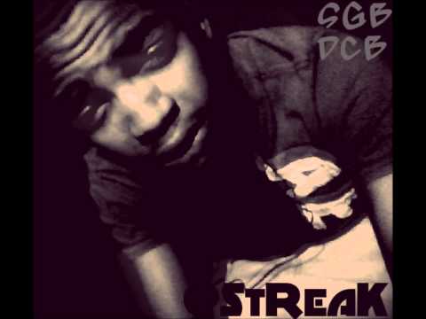 RainDancin In Tha PussyMiXx