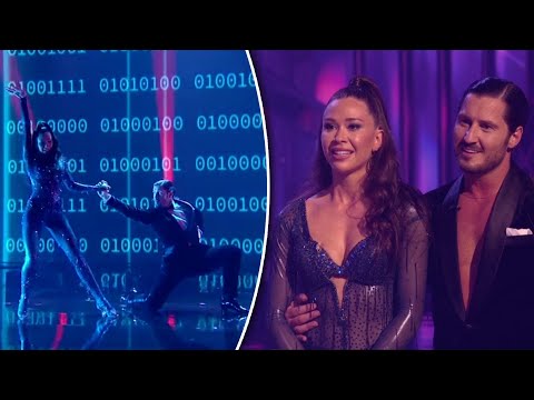 Bachelorette Gabby Windey & Val's Amazing Cha Cha - Dancing With the Stars Week 3 Performance