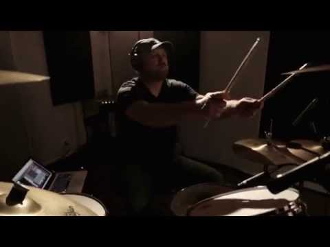 Lonnie Wilson Studio Drummer (Joe Nichols Sunny & 75 )