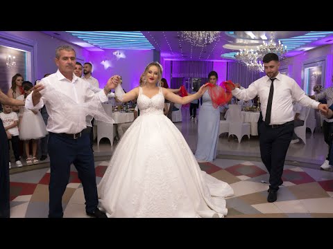 MIQESIA E RE NE VALLE / KLAJDI & MARINA | Ledian Raboja & Anxhela Hamati | Studio Klevi Official