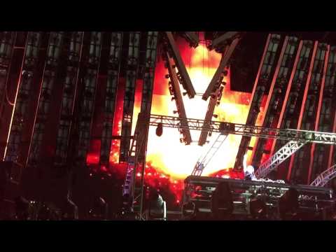 Maroon 5 vs. Alesso from EZoo NYC 2015 (clip)