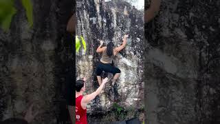Video thumbnail of Craquitos, V2. Cocalzinho de Goiás