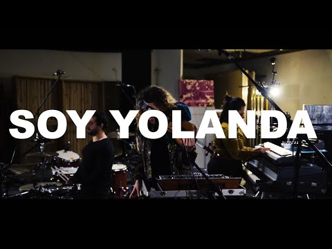 Melting Butter Session #58: Soy Yolanda feat. Güldeste Mamac & Santino Scavelli - out/doubt