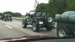 preview picture of video 'Jeep Club Norway on the High Way North of Varberg Sweden'