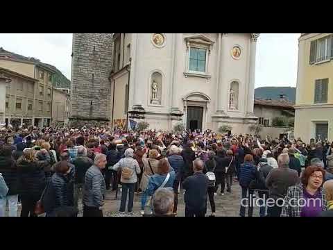 Canti del Flash mob Sarezzo in cammino per la pace 2 maggio 2023
