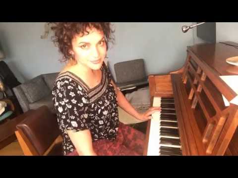 Norah Jones - Mini Concert Live in the Home