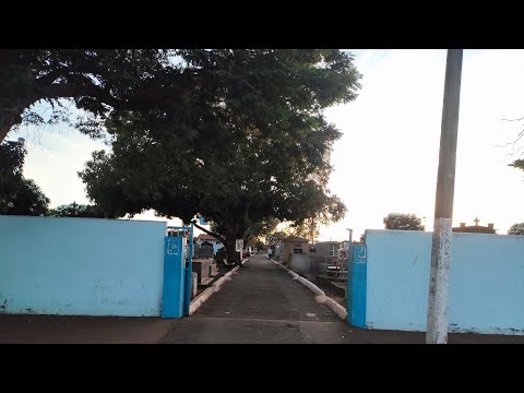 Cemitério Municipal Santa Rosa de Acreúna Goiás lotado !