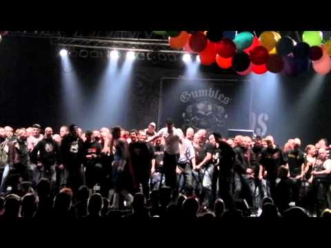 The Gumbles - Barney Army (live @ Son of a Bastard 2012) *geil*