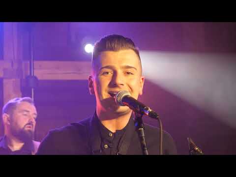 Zespół Comodo - Roześmiana (cover)