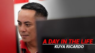 A Day in the Life of a J&T Express Employee: Ang Kwento ni Kuya Ricardo #PaskoParaSaPamilya A Day in the Life of a J&T Express Employee: Ang Kwento ni Kuya Ricardo #PaskoParaSaPamilya