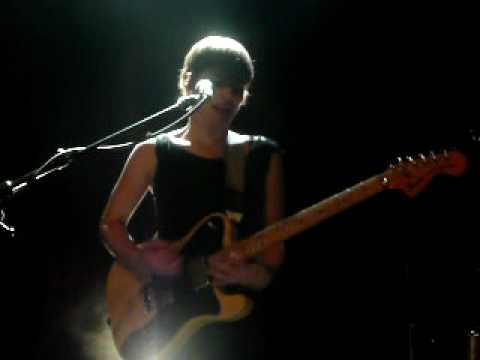Kaki King - The Betrayer (Live 5/14/2010)