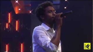 Shwayze and Cisco Adler - Islands in the Sun &quot;live&quot;