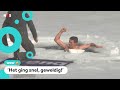 Record: man zwemt 81 meter onder ijs