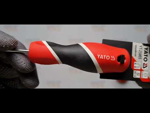 Отвертка плоская YATO 150 мм, шлиц 3 мм (YT-25903)