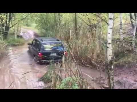 Ich im Jeep Wasserdurchfahrt.