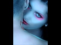 Purr Machine - She Breaks the Skin