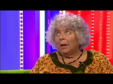 The QUEEN Conned by Miriam Margolyes interview [ with subtitles ]