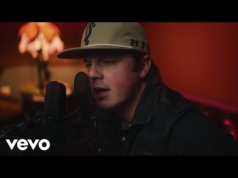 Travis Denning - Devil Don't Know (Acoustic)