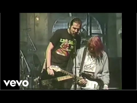 Nirvana - Territorial Pissings (Live on Saturday Night Live 1992)