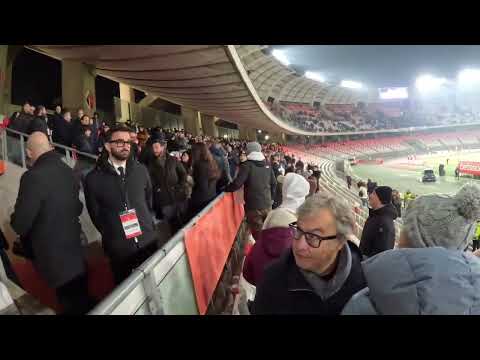 I tifosi del Bari CONTESTANO De Laurentiis dopo l'ENNESIMA sconfitta