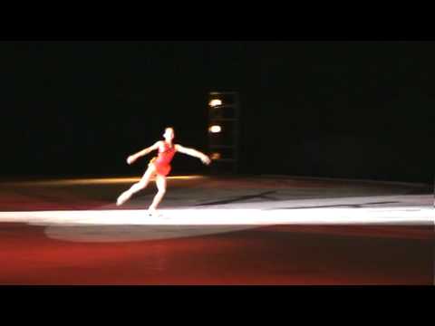 Maureen Wu - DSC ice show 2011 (Mulan)