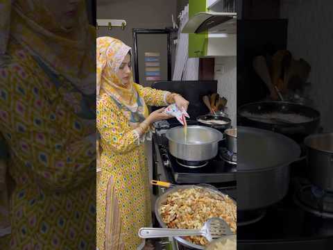 Detail recipe is in vlog 😋#meenazfam #healthy #dryfruits #recipe #youtubeshorts #fyp