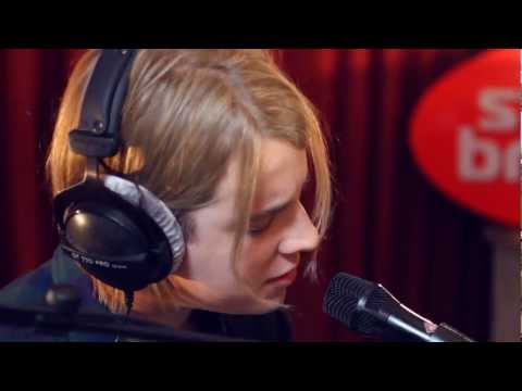 Studio Brussel: Tom Odell - Another Love (live)
