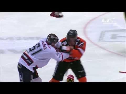 Tappelu: Turtiainen VS McRae