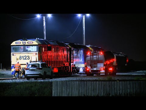 1CK5 Grain Train Refuels At Gheringhap (12/7/2020) - PoathTV Australian Railways