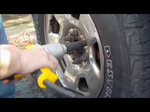 Ударный гайковерт DeWALT DW292 сетевой - мощный инструмент для работы Ударный гайковерт DeWALT DW292 сетевой - мощный инструмент для работы