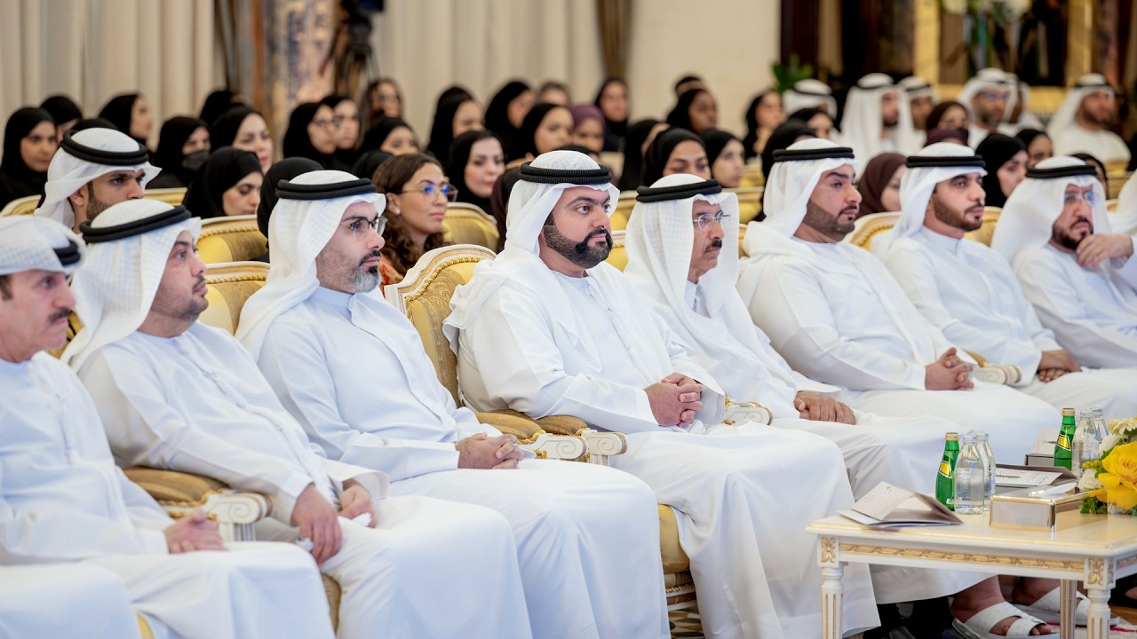 صورة بعنوان: Youtube Image