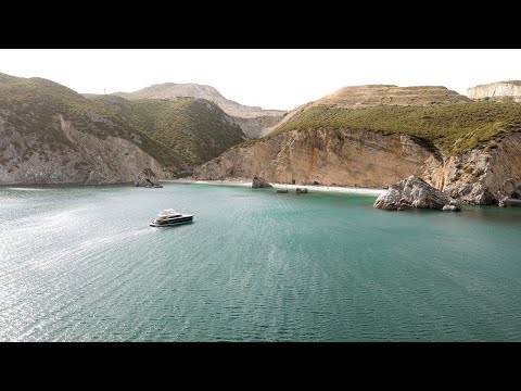 2020 Mulder Favorite 2200 in Lisbon, Portugal