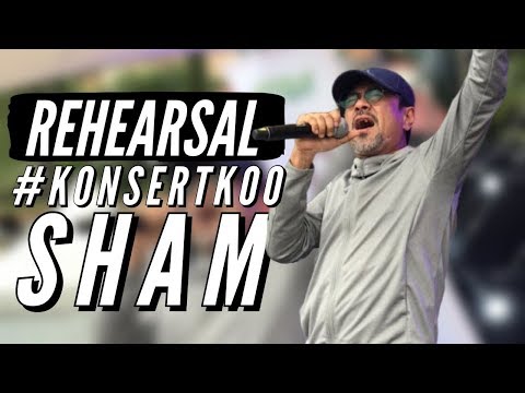 Sesi latihan Sham untuk lagu Dalam Gerimis di #KonsertKoo