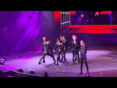STRAY KIDS - Easy, All In, District 9 Live Maniac 2nd World Tour LA Day 1