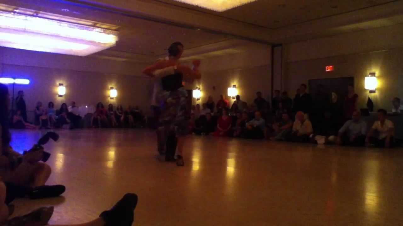 Barbara Carpino and Claudio Forte at Chicago Tango Week 2012, Friday night Milonga, performance 1