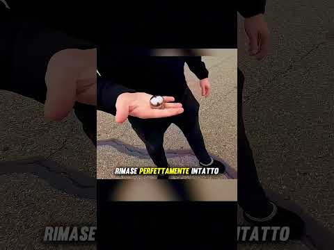 Quanto è resistente il vetro del Cybertruck – Esperimento incredibile!