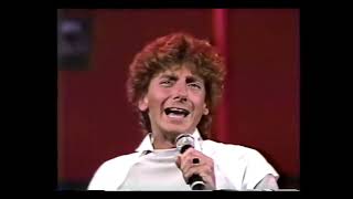 Barry Manilow - Read Em and Weep [Live]