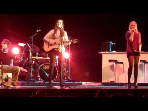 Sarah, Naomi en Rozemarijn Vondelrevue