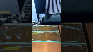 Download lagu Laser cutting glass, high borosilicate glass green instrument water meter glass cutting, mp3 Download lagu Laser cutting glass, high borosilicate glass green instrument water meter glass cutting, mp3