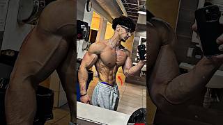 DE MAGRO AO SHAPE EVOLUÇÃO 🤯 Hussein Farhat #shorts #viral