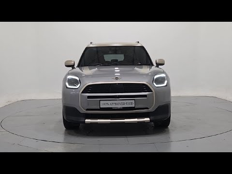 Mini Countryman E - Image 2