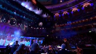 Susan Boyle at Royal Albert Hall - &#39;In The Bleak Midwinter&#39;