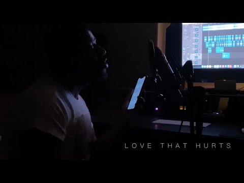 Woren Webbe - Love That Hurts | Live Studio Session