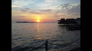 Rod Stewart   -   Tonight's The Night ( gonna be alright )