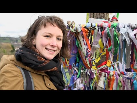 GLASTONBURY – Bethan Lloyd yn Chwilio am Dduw