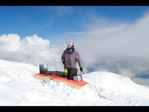Sam Kholod - World's Highest DJ Set (Mount Elbrus, 4810m)