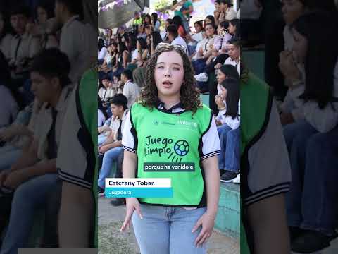 En La Democracia, más de 400 personas fueron parte de la llegada de Juego Limpio