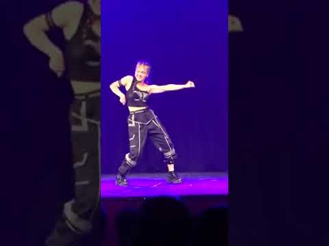 Bomb - AleXa / Dance cover / Alexa / At Night Fest 08052022