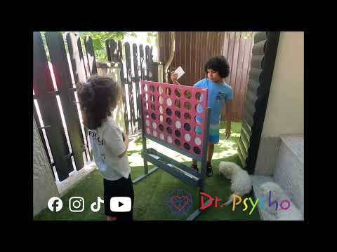 Ne antrenăm creierul. 4 în linie: copii și căței