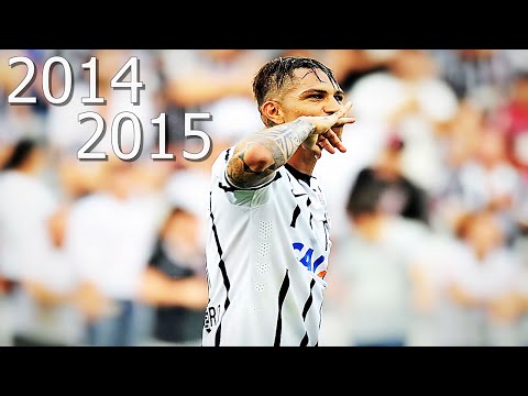 Paolo Guerrero ● Skills ● Tricks ● Dribblings ● Assists ● Passes ● Magic Goals ● 2014-2015 ||HD|| 🇵